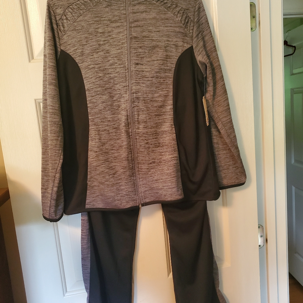 St Johns Bay Activewear